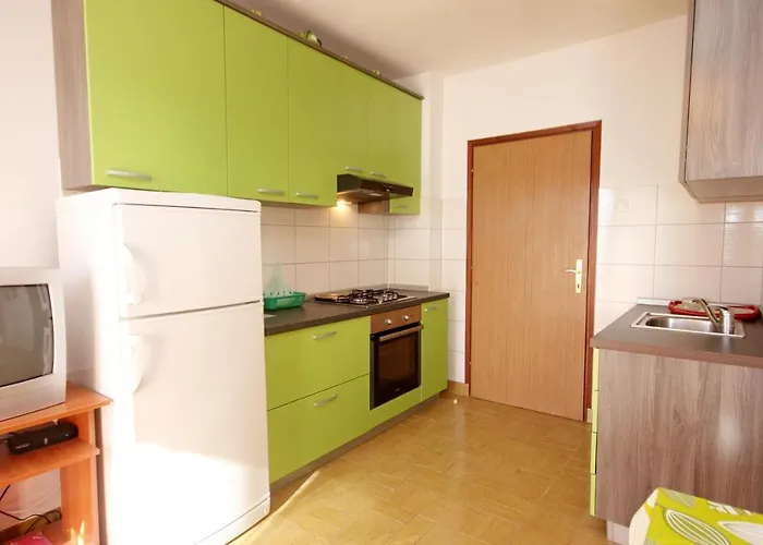 Apartment Apartments By The Sea Pag - 9355 Pag Town