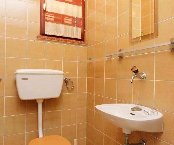 Apartments By The Sea Pag - 9355 *